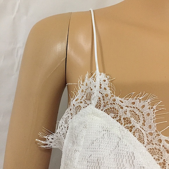 Pretty Little Thing Amelie Tie back lace Bralette - Picture 10 of 14